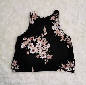 🌈 4/$30 Dynamite Floral Crop Top